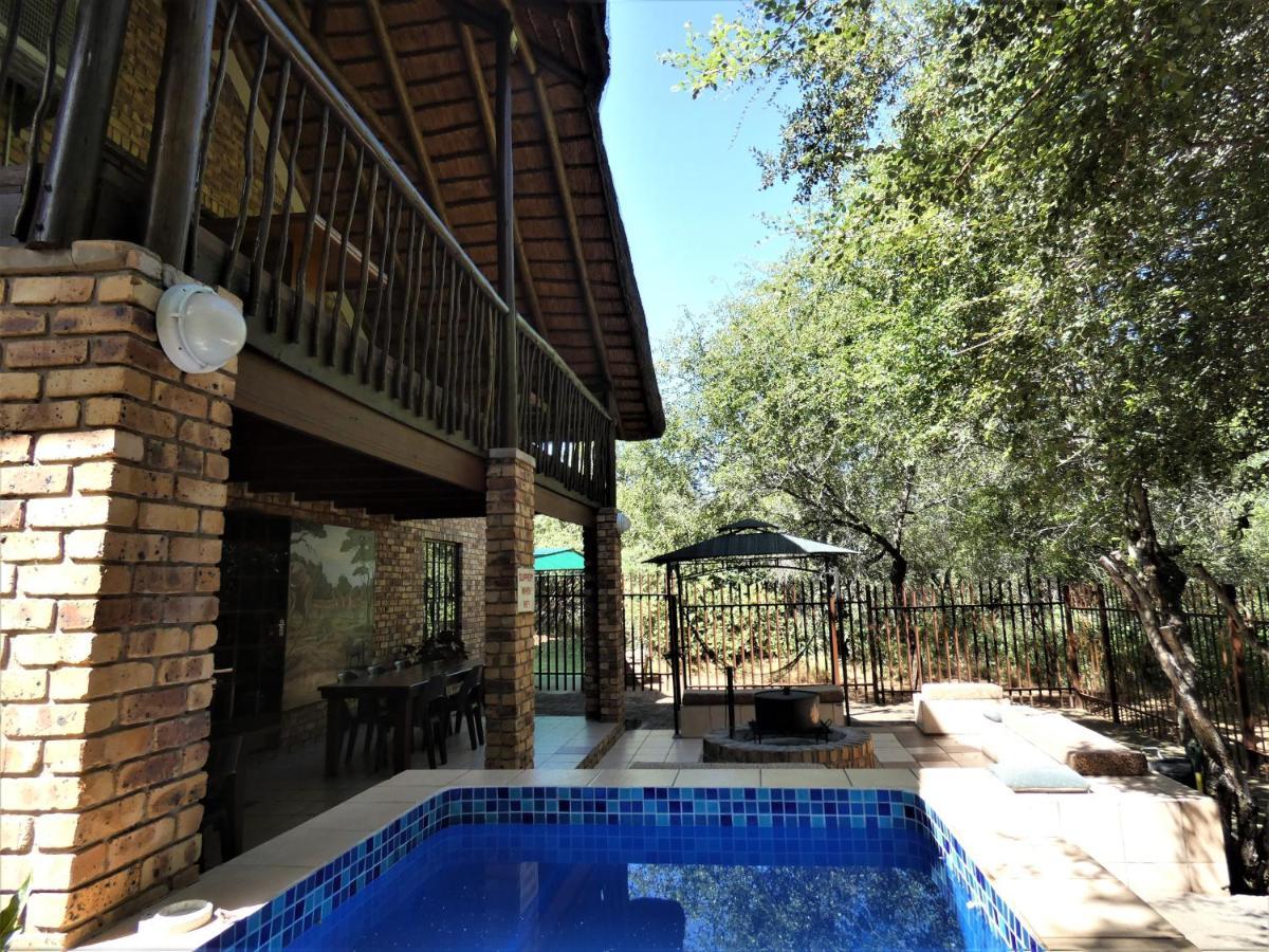 Weltevrede Lodge - Self Catering Houses Marloth Park Exteriör bild