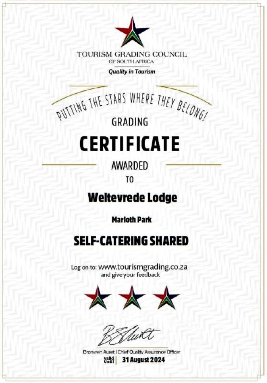 Weltevrede Lodge - Self Catering Houses Marloth Park Exteriör bild